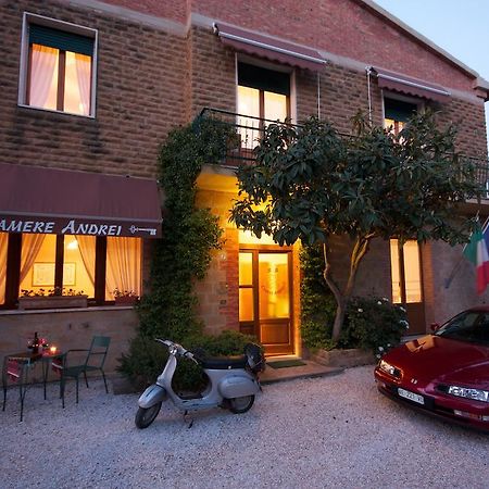 Camere Andrei Pienza Eksteriør bilde