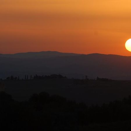 Camere Andrei Pienza Eksteriør bilde