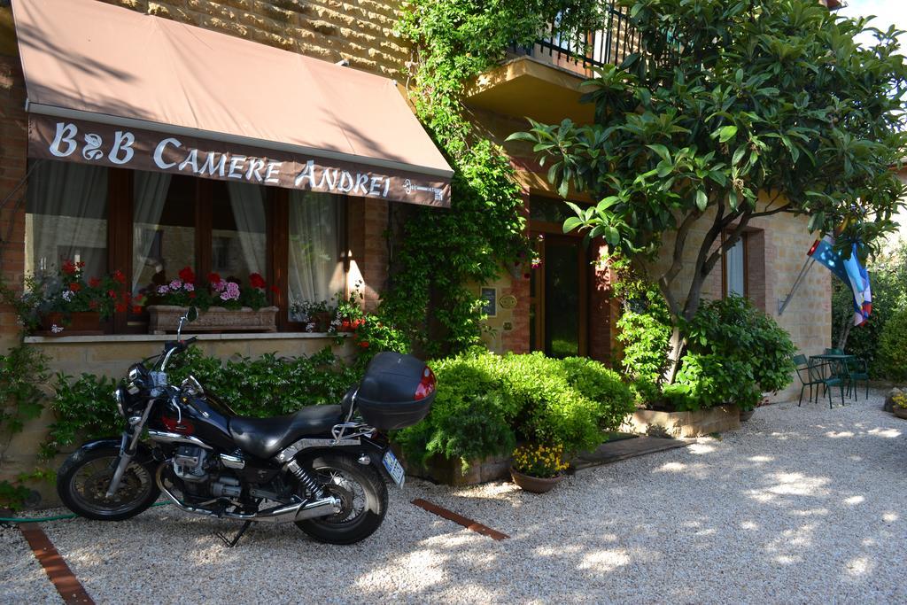 Camere Andrei Pienza Eksteriør bilde
